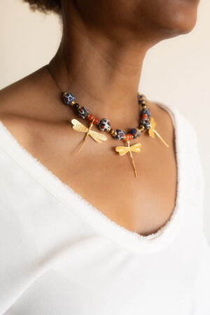 Collar 10