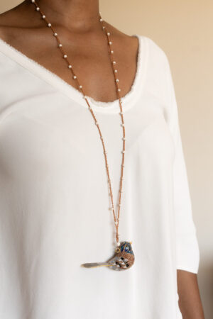 Collar 17