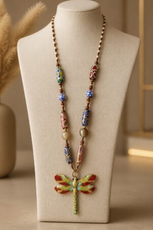 Collar Creta